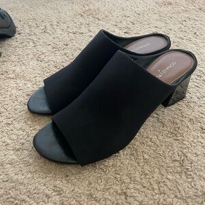 Donald Pliner Black Block Heel Sandal